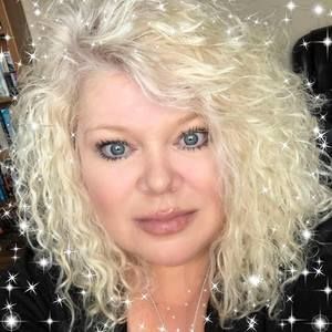 Meet your Posher, Wendy